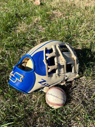 SSK Z9 Maestro 11.75” Blonde/Blue Spiral I Web Infield Baseball Glove