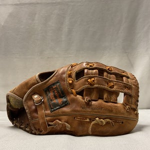 Used Louisville Slugger 125 SERIES BB/SB Glove RH Throw Brown 12 1/2" 11490-S000267212