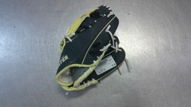 Used Franklin PIRATES BB/SB Glove RH Throw Black 9 1/2" 11339-S000196539