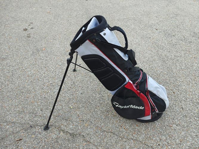 Taylormade Dual Strap 4 Divider Lightweight Golf Stand Bag Black/Red w Raincover