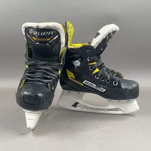 Bauer Supreme M4 Size 1 Junior Hockey Skates
