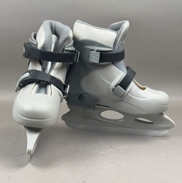 CCM Tyke Adjustable Size 12J-1 Youth Hockey Skates