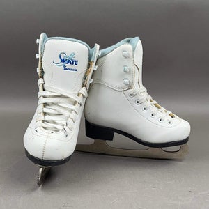 Jackson Soft Skate Size 10Y Youth Ice Skates