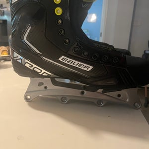Bauer Vapor X3.5 Hockey Skates Regular Width 9 (New)