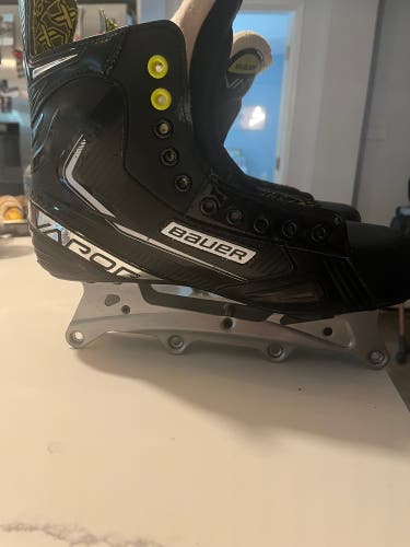 Bauer Vapor X3.5 Hockey Skates Regular Width 9 (New)