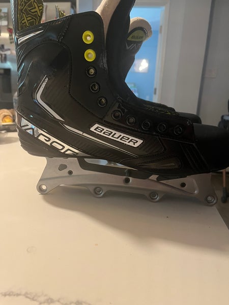 Bauer Vapor X3.5 Hockey Skates Regular Width 9 (New)