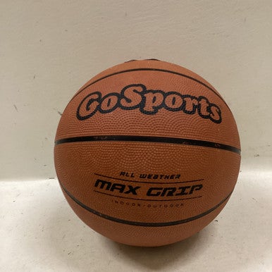 Used Basketball Adult Outdoor 11725-S000494326