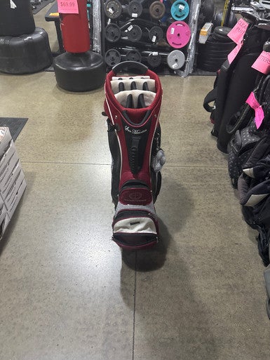 (Used) Red Men's Carry Bag