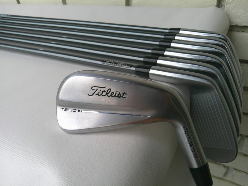 Titleist 2025 Forged T250 (5i-PW, 52*) Iron Set w/ MMT 65g Senior Flex Shafts