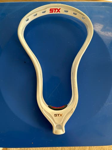 STX Stallion 700 Unstrung Head (Used)