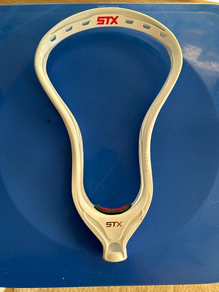 STX Stallion 700 Unstrung Head (Used)