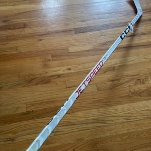 CCM JetSpeed FT5 Pro Hockey Stick | Senior RH P29 | 63" (Used)