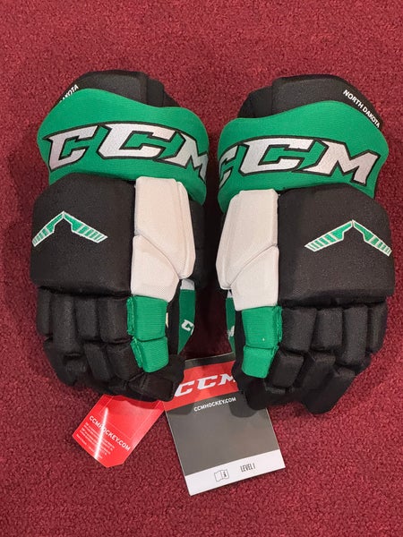 CCM HGTKPP Gloves 14" Pro Stock (New) Item#NDPP14