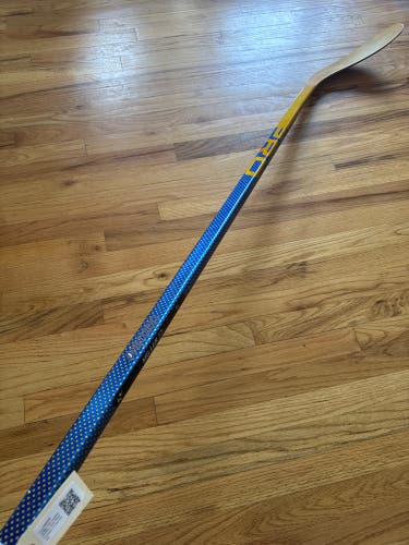 PRO Redline Hockey Stick | Senior RH P46 | 58" (Used)