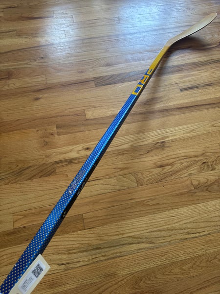 PRO Redline Hockey Stick | Senior RH P46 | 58" (Used)