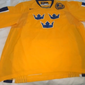 Nike Bauer Team Sweden XL jersey IIHF