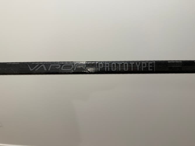 Bauer Vapor ADV (dressed as Hyperlite Prototype) pro stock stick Max Domi P90TM left