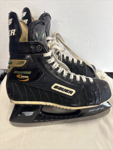 Bauer Supreme 3000 Hockey Skates Regular Width 6.5 (Used)