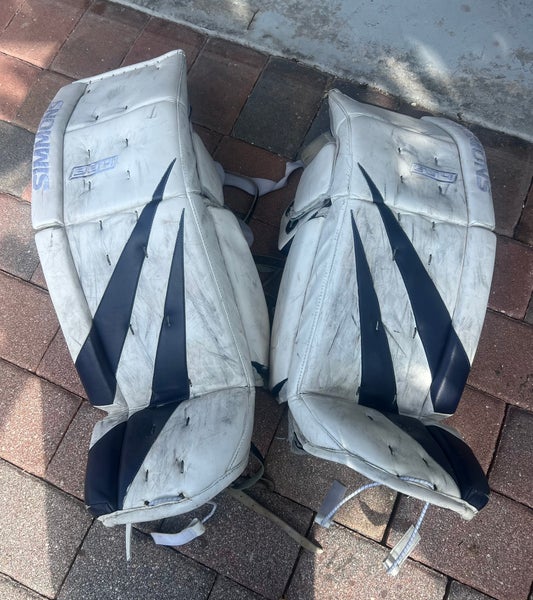 34" Simmons 994 Goalie Leg Pads (Used)