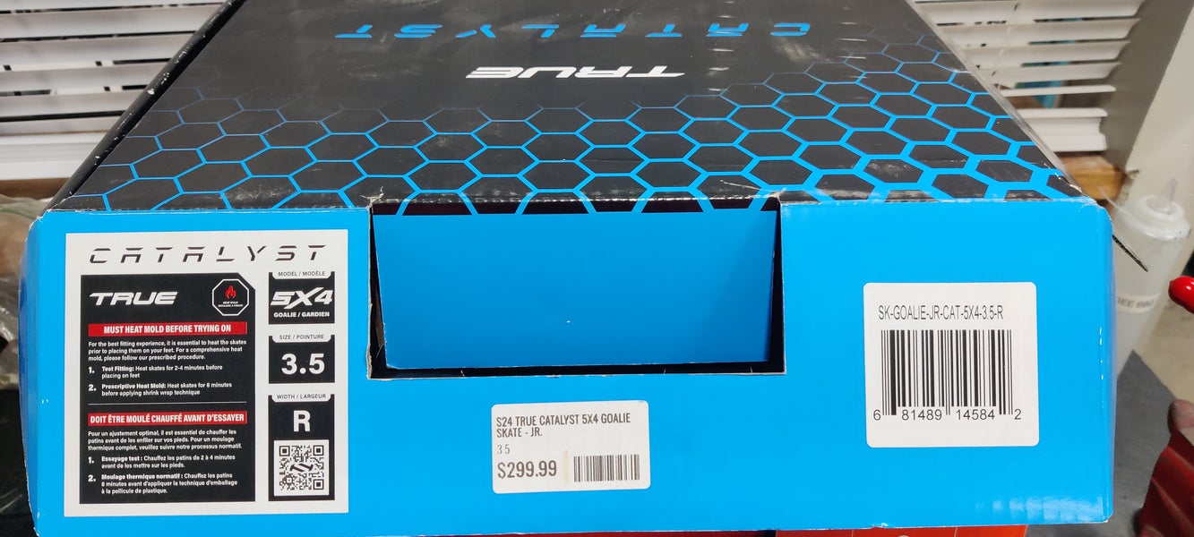 True Catalyst 5X4 Hockey Goalie Skates Regular Width Size 3.5 (New)