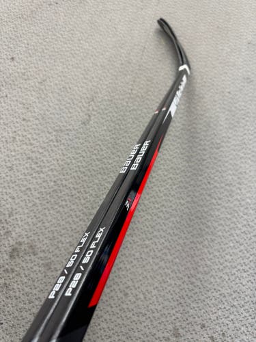 2-Pack Junior Bauer Vapor 3X Right Handed Hockey Stick P28 50 Flex (New)