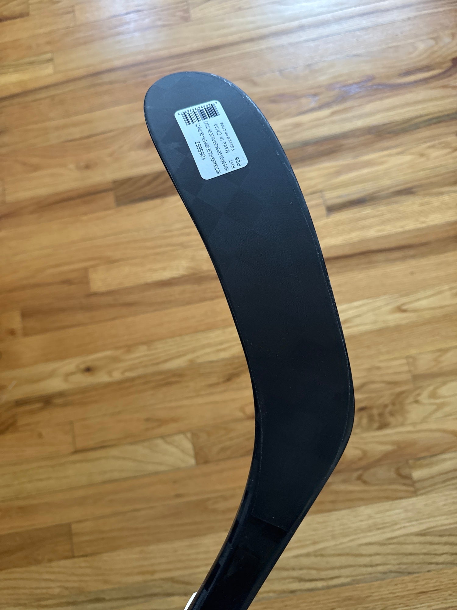 Bauer PULSE Hockey Stick | Senior RH P28 | 61”(New) | SidelineSwap 