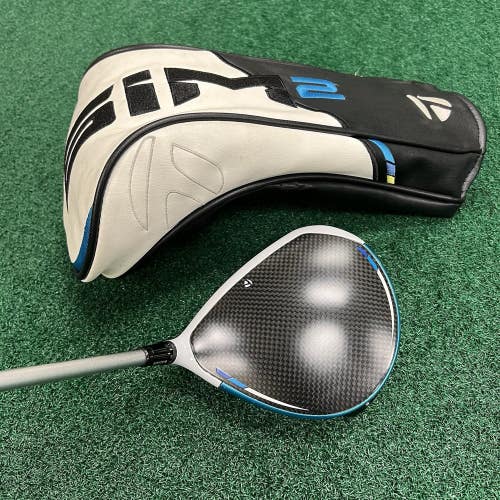 TaylorMade SIM2 Max D Driver 10.5 Right Hand Stiff Flex Graphite Shaft w/HC