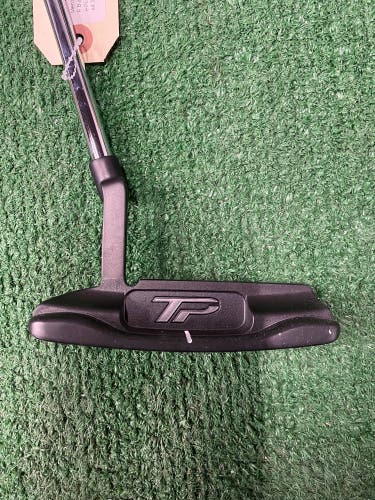 TaylorMade TP Black Soto 1 Blade Putter 34" | RH