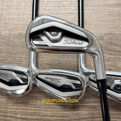 Titleist T300 2021 Iron Set 5-GW / Tensei Graphite, Regular (97)