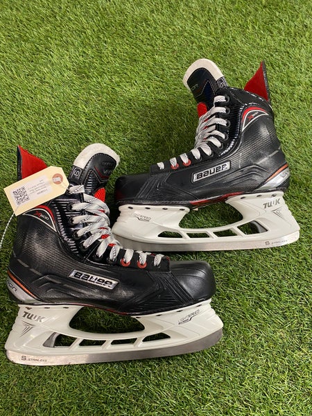 Senior Bauer Vapor X600 Hockey Skates Regular Width 9 (Used)