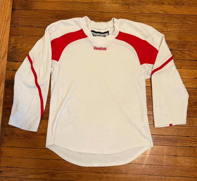 White Medium M Adult Unisex Reebok Jersey (Used)