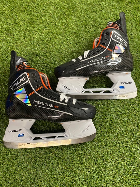 Senior True HZRDUS 9X Hockey Skates Regular Width 9.5 (New)