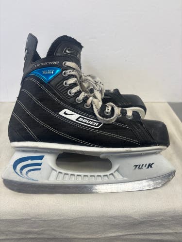 Bauer Supreme Select Hockey Skates Regular Width 6 (Used)