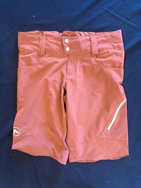 Flylow Bike Shorts (Women’s Size Large)