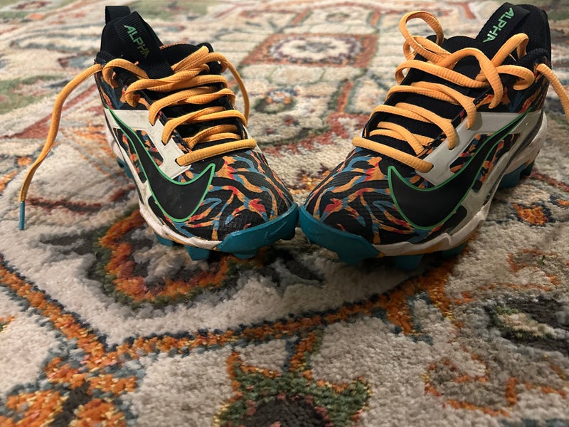 Unisex 1Y (Big Kids / Youth) Nike Alpha Menace 2 Elite Flyknit (Used)