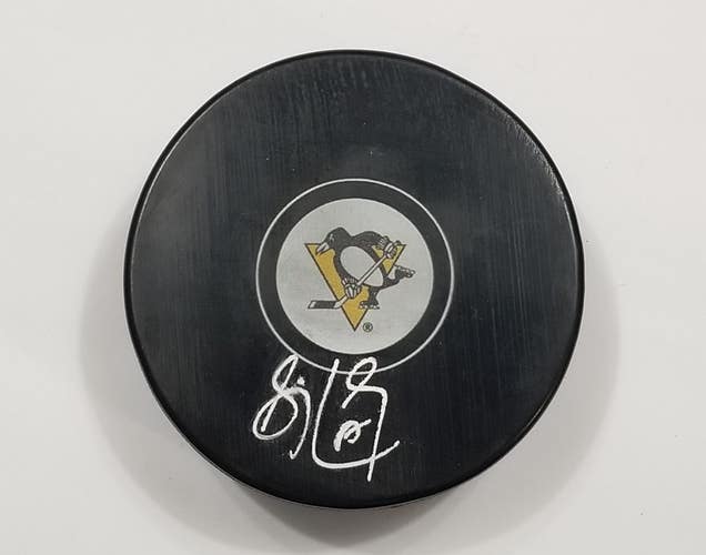 SIDNEY CROSBY Autographed Pittsburgh Penguins Signed NHL Hockey Puck