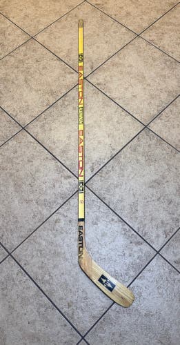 Senior Easton Aluminum Gold 4509 Hockey Stick 95 Flex (Used)