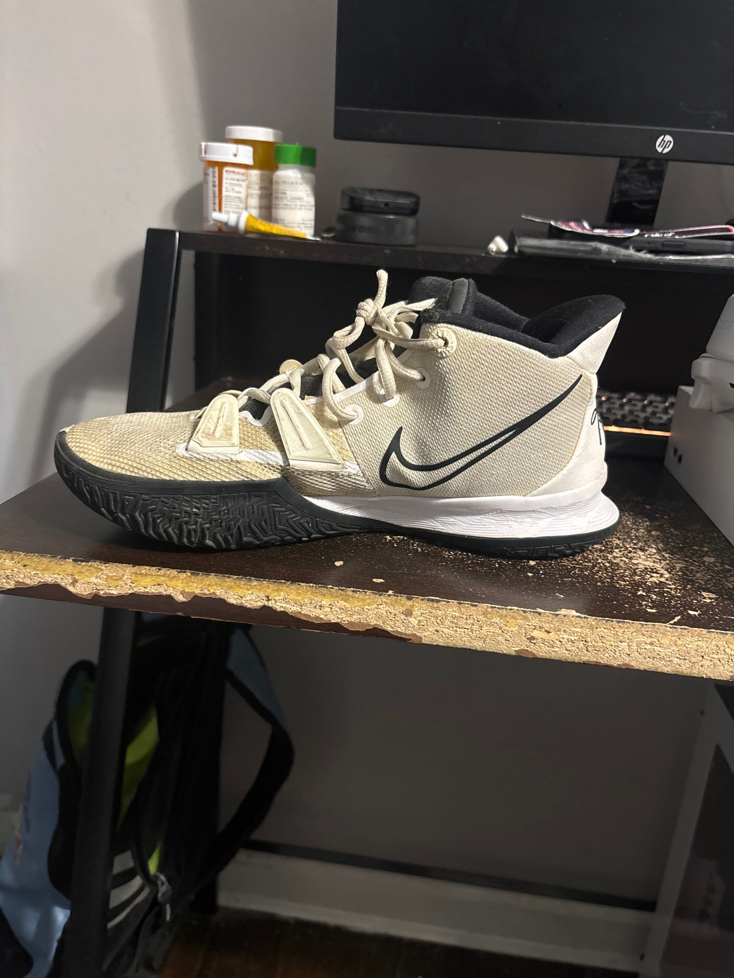 nike kyrie 5 cookies and cream