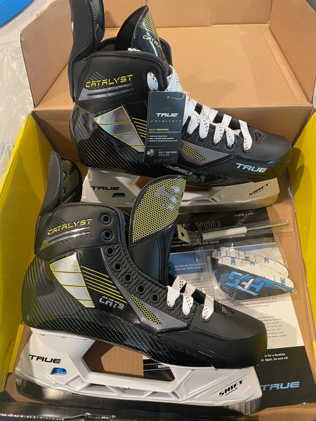 2022 True Catalyst 9 Hockey Skates Regular Width 10 (New)