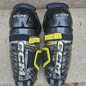 Youth CCM Tacks AS-V Pro 8" Shin Pads (Used)