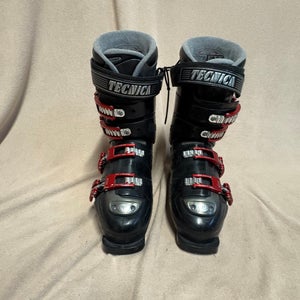 Mondo 25 & 25.5 Men's Tecnica All Mountain Icon Ski Boots (Used)