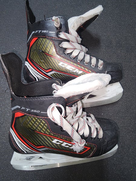 CCM JetSpeed FT350 Hockey Skates Regular Width Size 2 (Used)