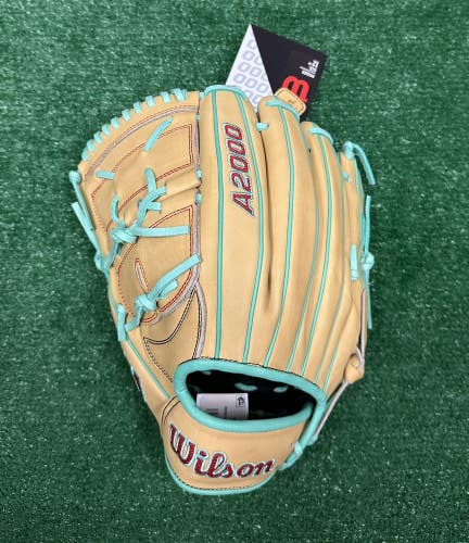 Wilson A2000 12" B2 Lefty Pitchers Baseball Glove - Left Handed