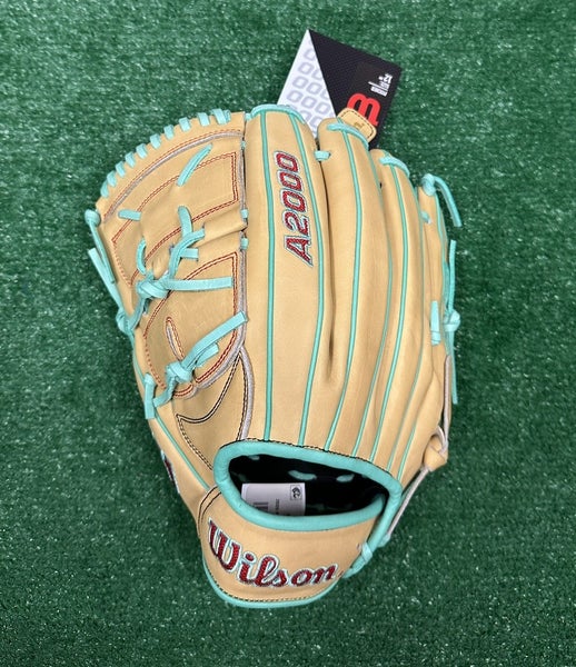 Wilson A2000 12" B2 Lefty Pitchers Baseball Glove - Left Handed