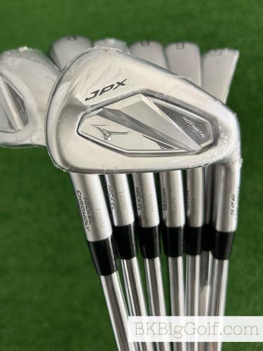 NEW / Mint Mizuno JPX 925 Hot Metal Pro Iron Set 5-G / Dynamic Gold 105 Regular