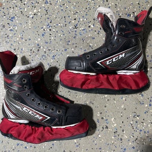 CCM JetSpeed Shock Hockey Skates Regular Width Size 2.5 (Used)