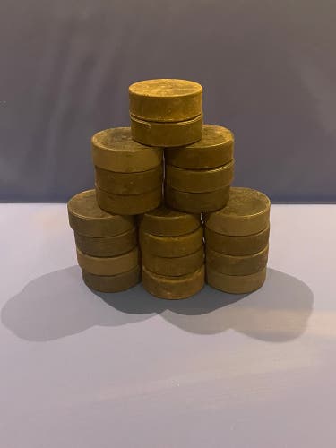 20 Pack of Hockey Pucks