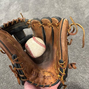 Wilson A2000 1788 RH Infield Baseball Glove 11.25" (Used)