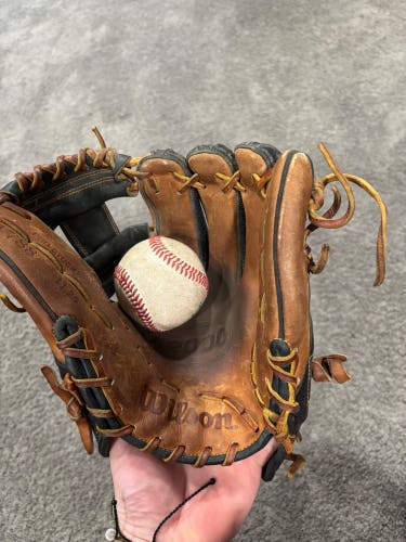 Wilson A2000 1788 RH Infield Baseball Glove 11.25" (Used)