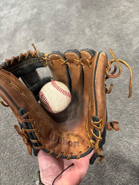 Wilson A2000 1788 RH Infield Baseball Glove 11.25" (Used)